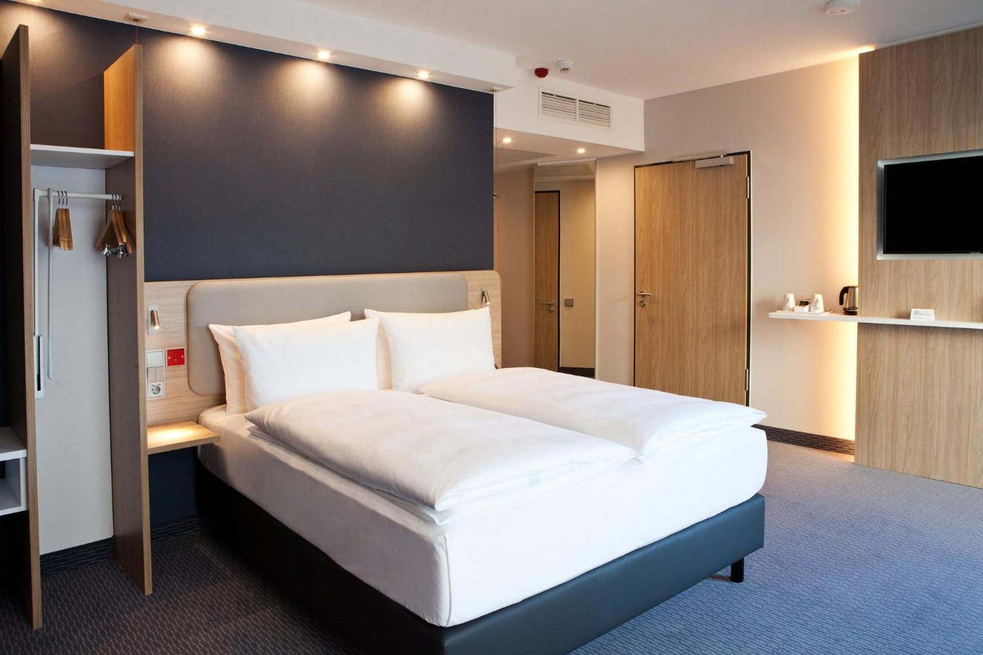 Holiday Inn Express - Goeppingen By Ihg Kültér fotó