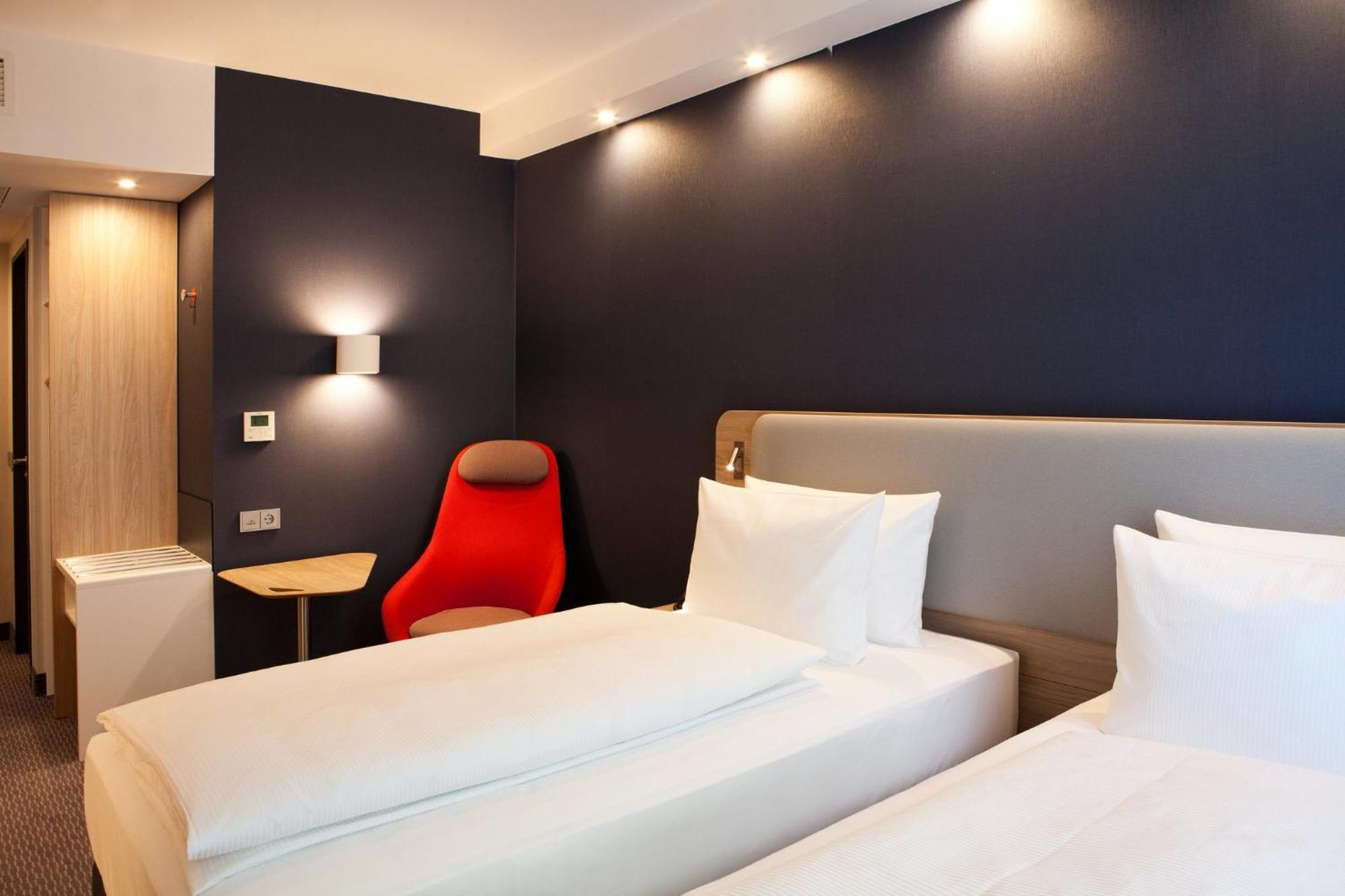 Holiday Inn Express - Goeppingen By Ihg Kültér fotó