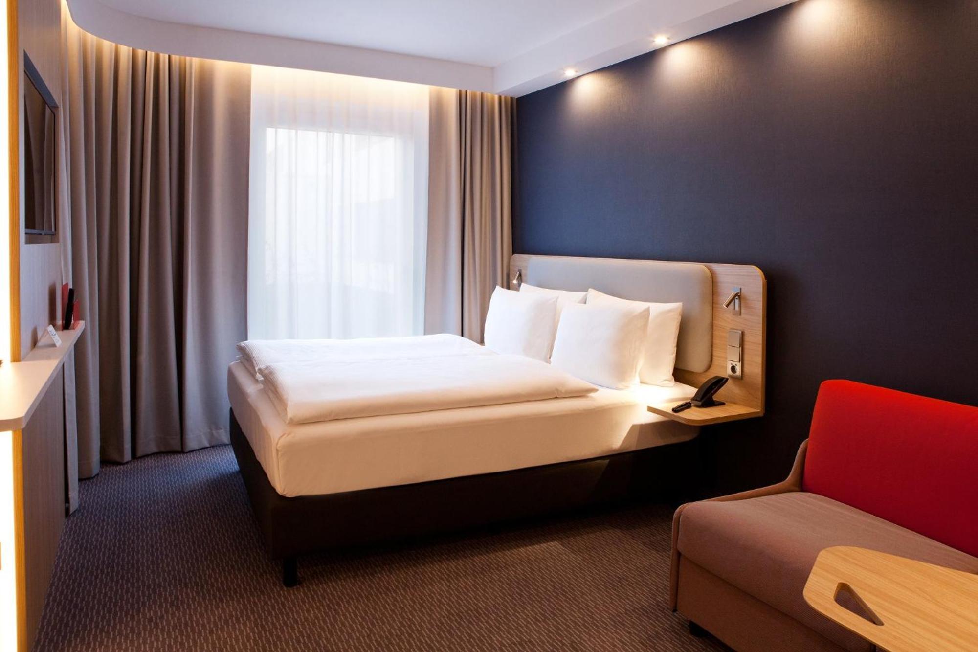Holiday Inn Express - Goeppingen By Ihg Kültér fotó