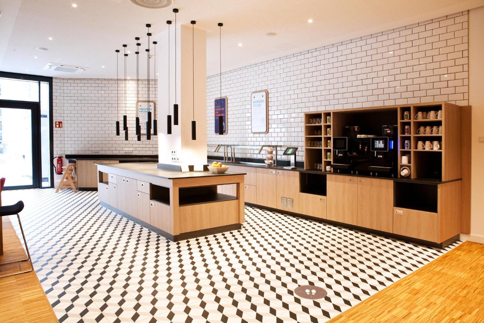 Holiday Inn Express - Goeppingen By Ihg Kültér fotó